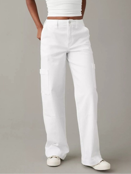 American Eagle Outfitters Pants - NWT American Eagle White Super High-Rise Baggy Wide Leg Cargo Jeans